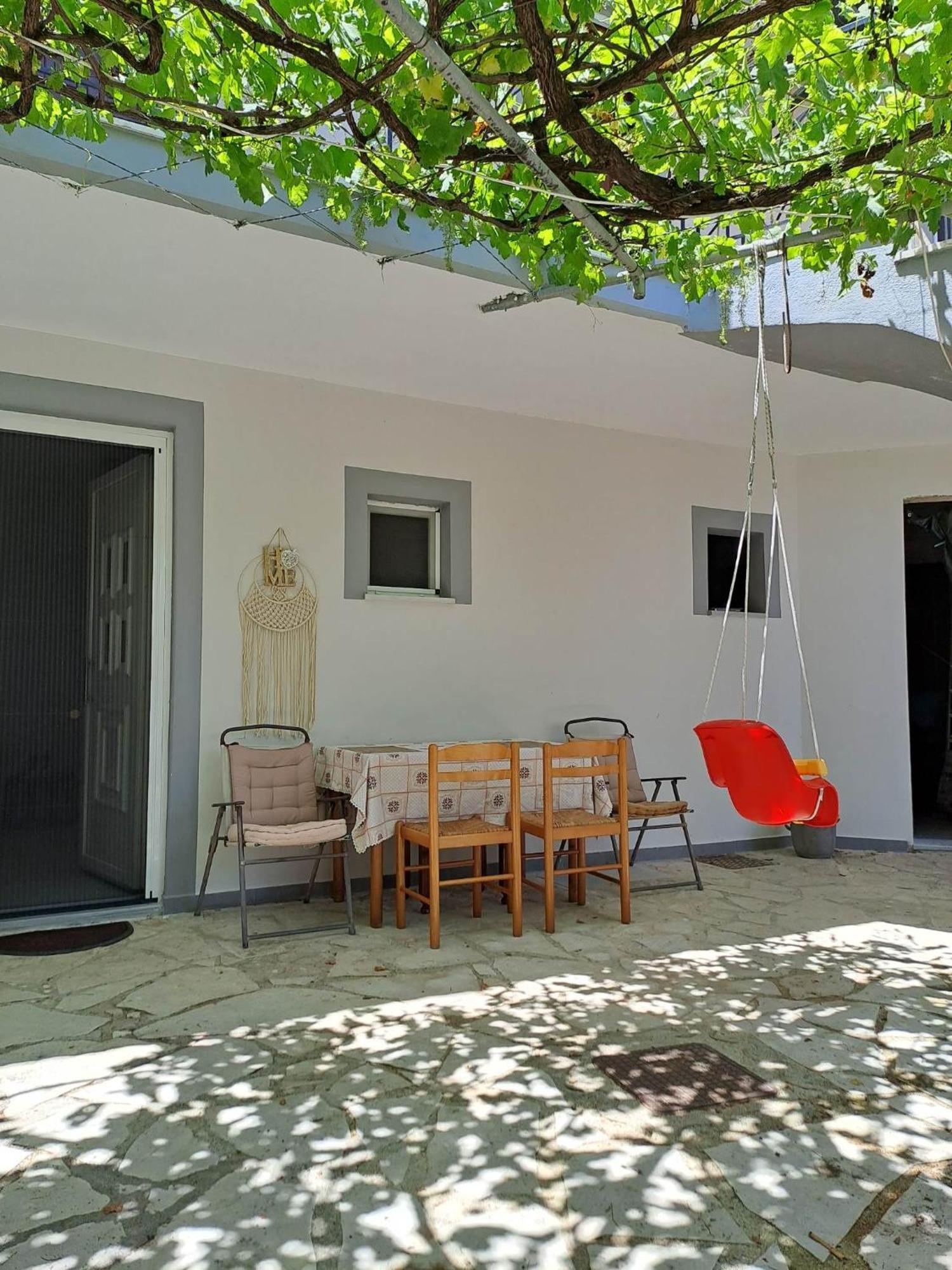 Nikiana Family Apartment Zewnętrze zdjęcie